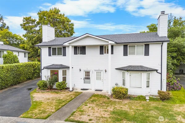 $350,000 | 3641 I Street Southeast, Unit A, Auburn, WA 98002