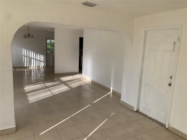 $2,650 | 1710 Northwest 5th Avenue, Unit 1710, Pompano Beach, FL 33060