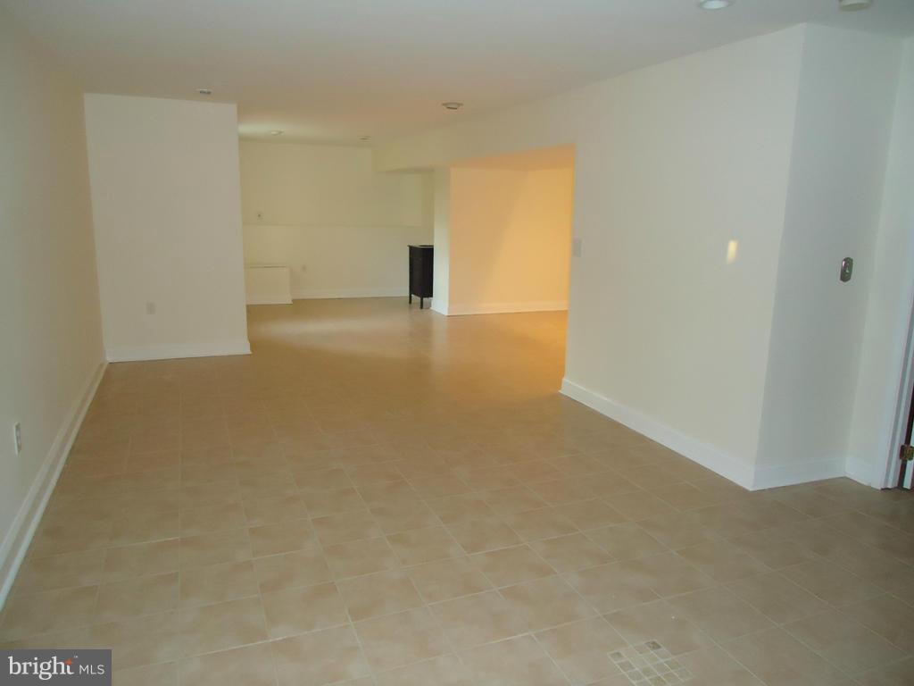 6911 Dorsey Road Laytonsville, MD 20882 - Photo 15 of 25 Basement