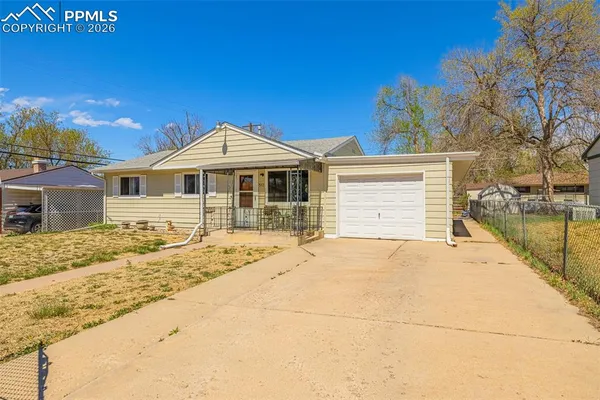 $299,000 | 512 Cottonwood Drive, Colorado Springs, CO 80911