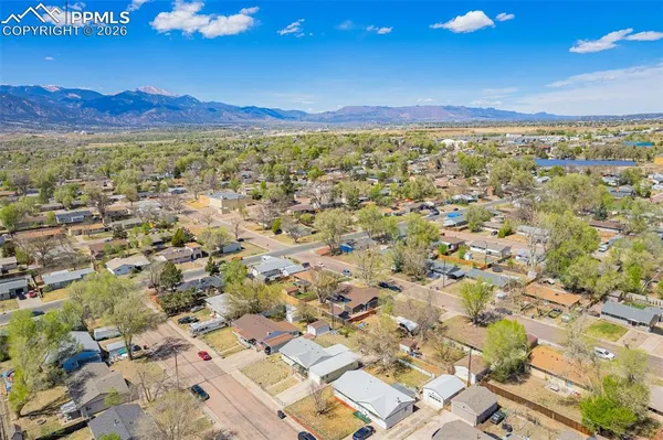 $299,000 | 512 Cottonwood Drive, Colorado Springs, CO 80911