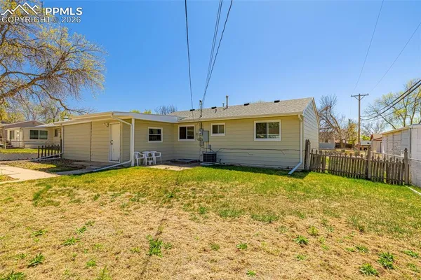 $299,000 | 512 Cottonwood Drive, Colorado Springs, CO 80911