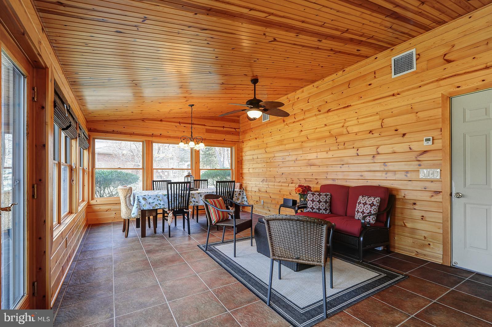 61 Federal City Road Ewing, NJ 08638 - Photo 17 of 33 Sunroom