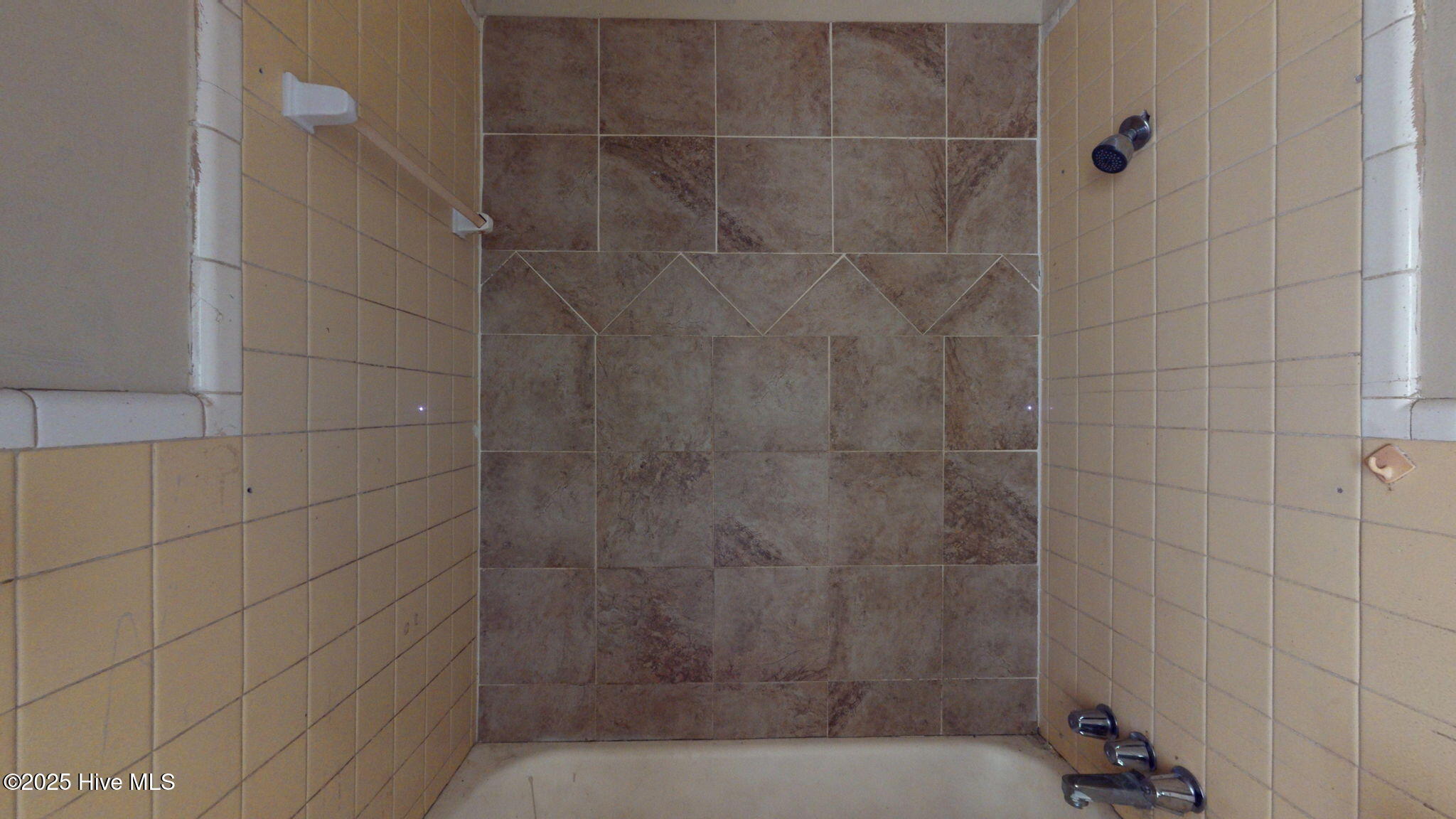 2005 Tower Hill Road Kinston, NC 28501 - Photo 14 of 44 32-web-or-mls-2005-Tower-Hill-Rd-Kinston