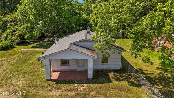 $84,900 | 2005 Tower Hill Road, Kinston, NC 28501