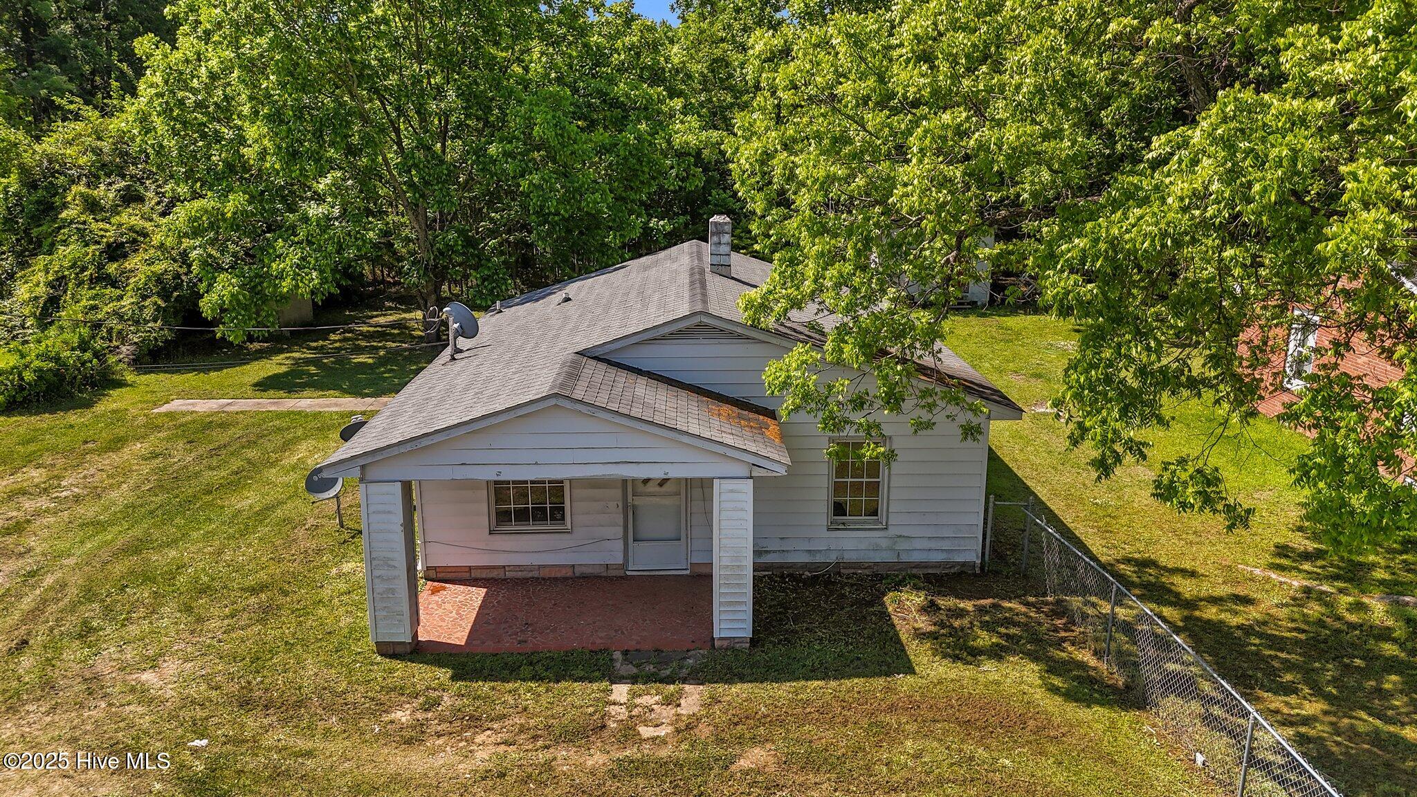 2005 Tower Hill Road Kinston, NC 28501 - Photo 36 of 44 15-web-or-mls-DJI_20250506111120_0709_D