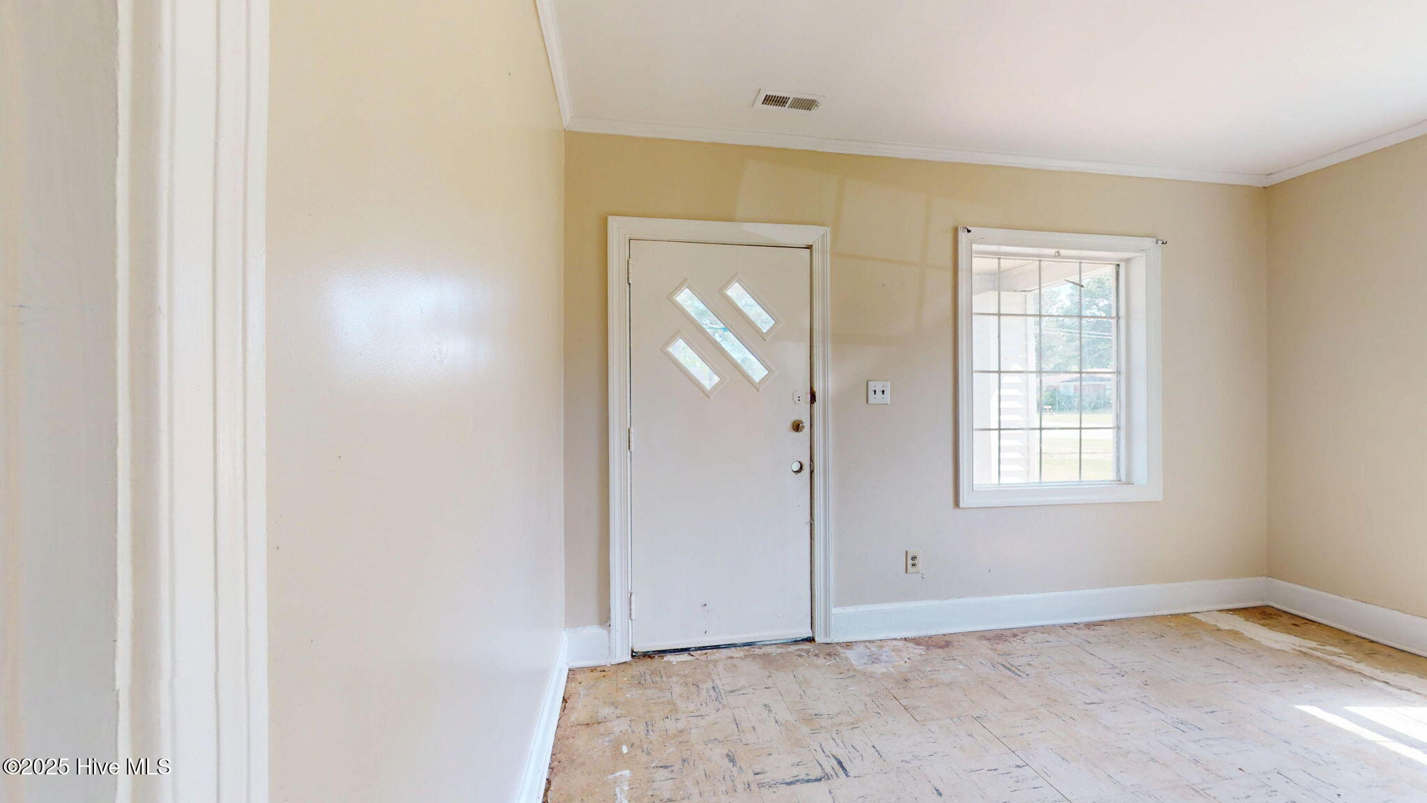 2005 Tower Hill Road Kinston, NC 28501 - Photo 5 of 44 24-web-or-mls-2005-Tower-Hill-Rd-Kinston