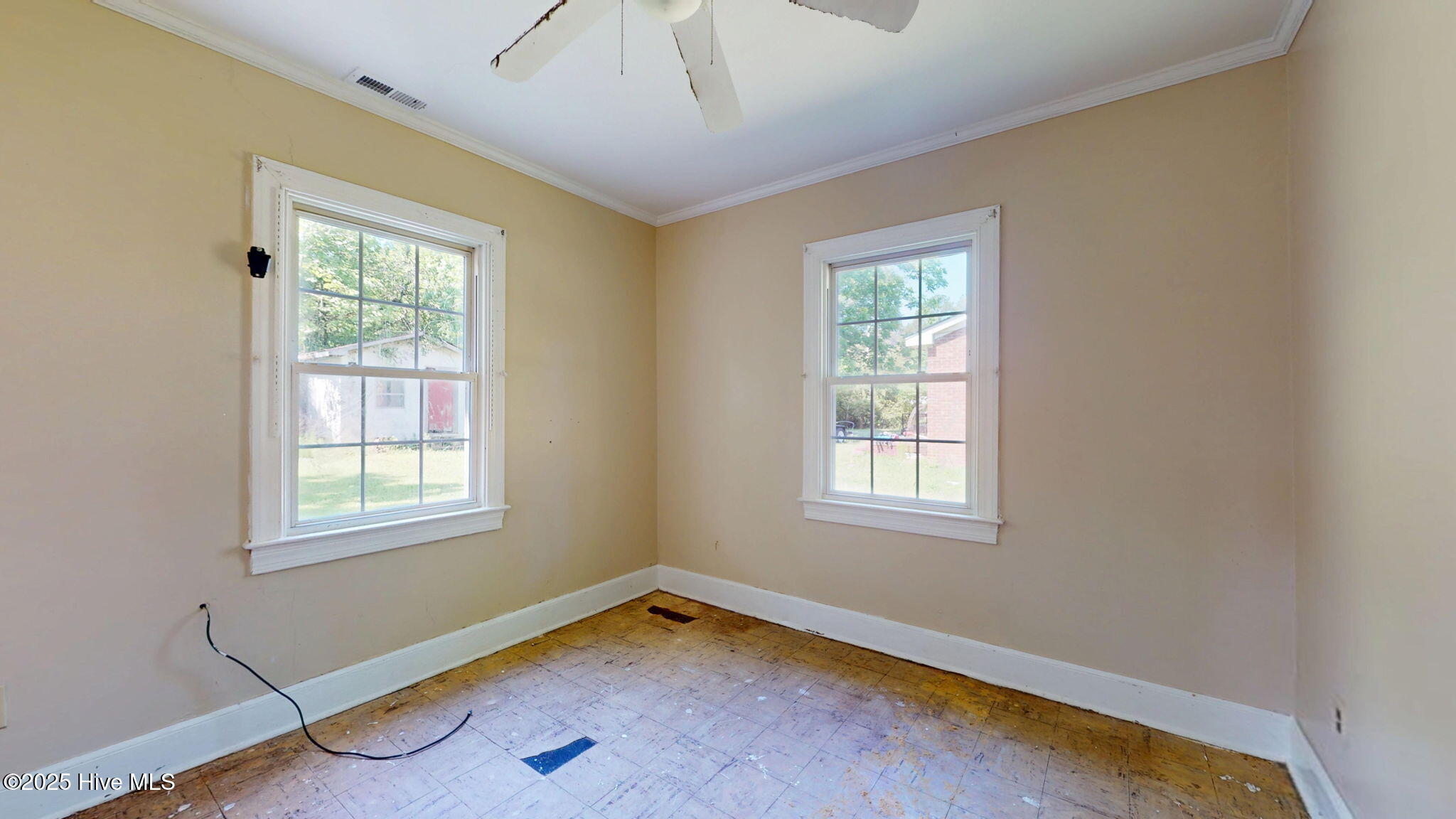 2005 Tower Hill Road Kinston, NC 28501 - Photo 9 of 44 28-web-or-mls-2005-Tower-Hill-Rd-Kinston