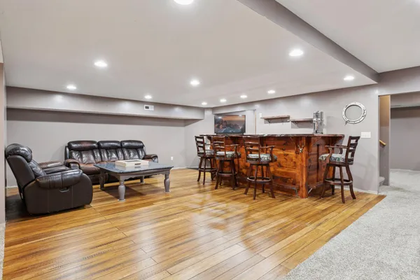 $709,000 | 582 Country Oaks Lane, River Falls, WI 54022