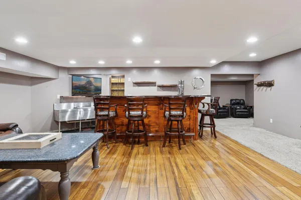 $709,000 | 582 Country Oaks Lane, River Falls, WI 54022