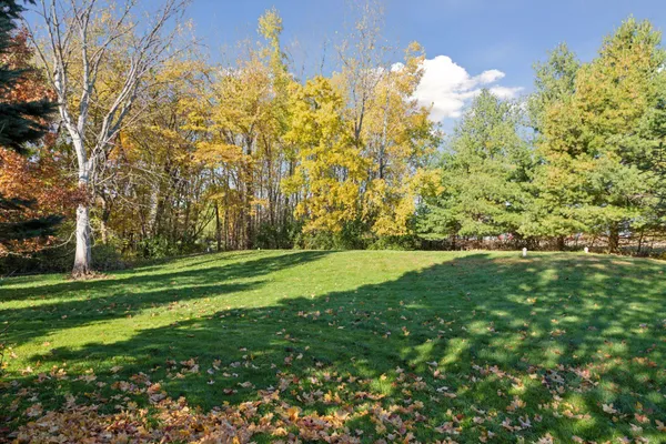 $709,000 | 582 Country Oaks Lane, River Falls, WI 54022