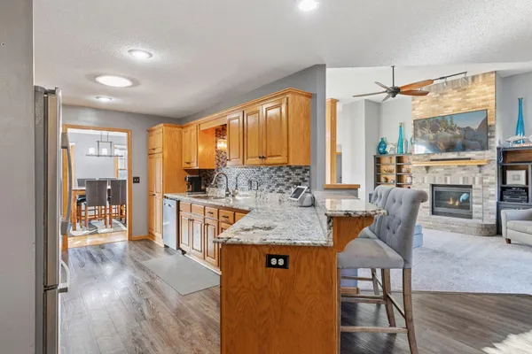 $709,000 | 582 Country Oaks Lane, River Falls, WI 54022