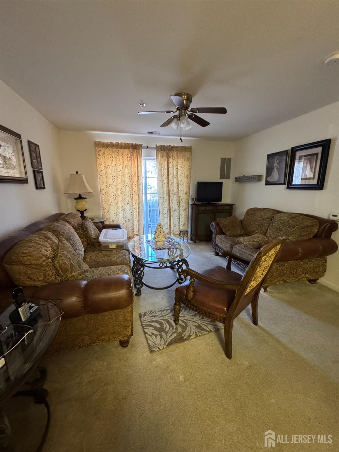85 Liddle Avenue Edison, NJ 08837 - Photo 10 of 19