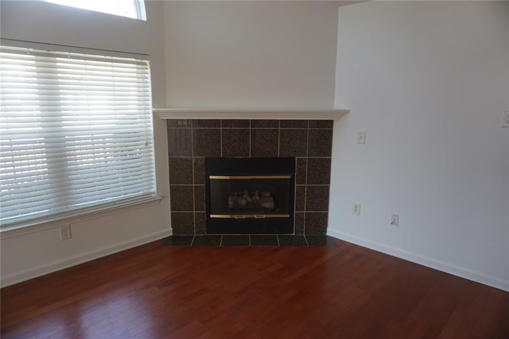 1802 Cascade Park Drive Southwest Atlanta, GA 30331 - Photo 18 of 36 Gallery Image 18