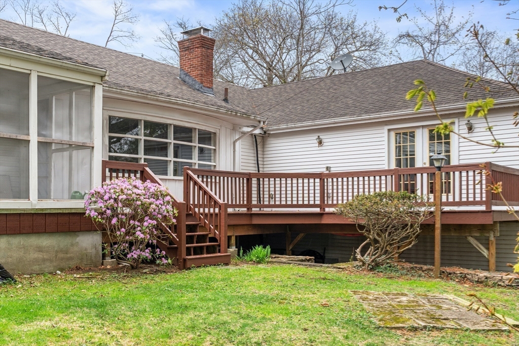 40 Carlson Avenue Newton, MA 02459 - Photo 18 of 21