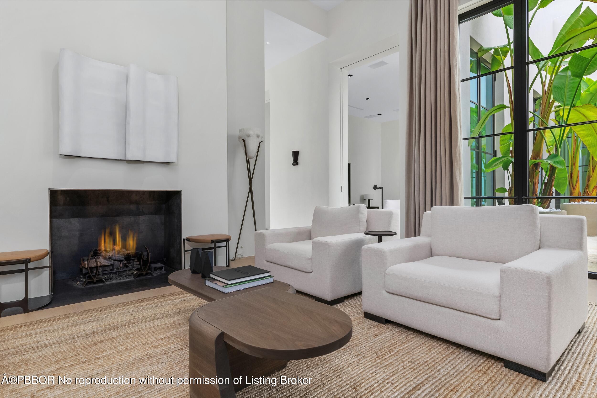 241 Jungle Road Palm Beach, FL 33480 - Photo 14 of 98 Living Room
