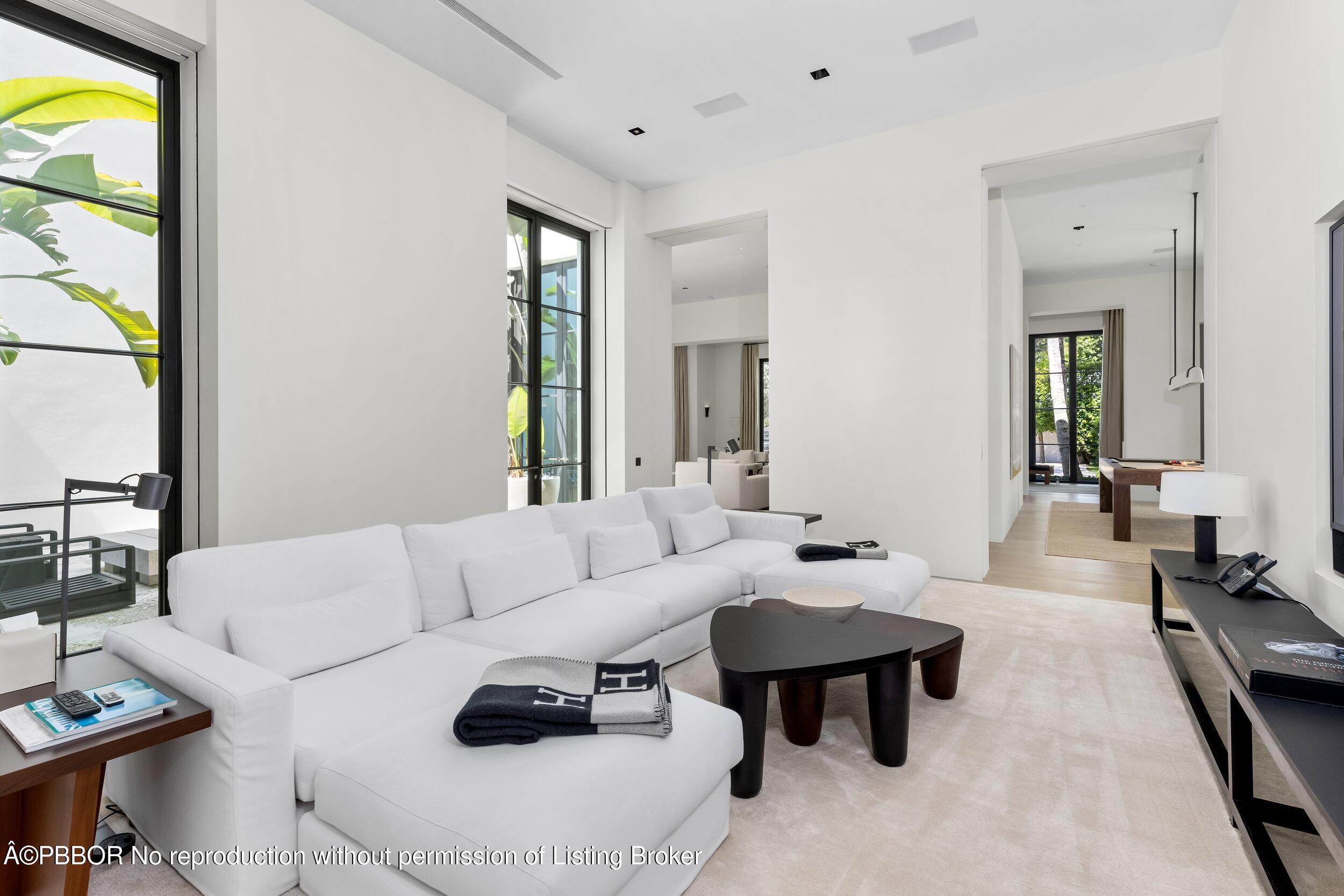 241 Jungle Road Palm Beach, FL 33480 - Photo 37 of 98 Den