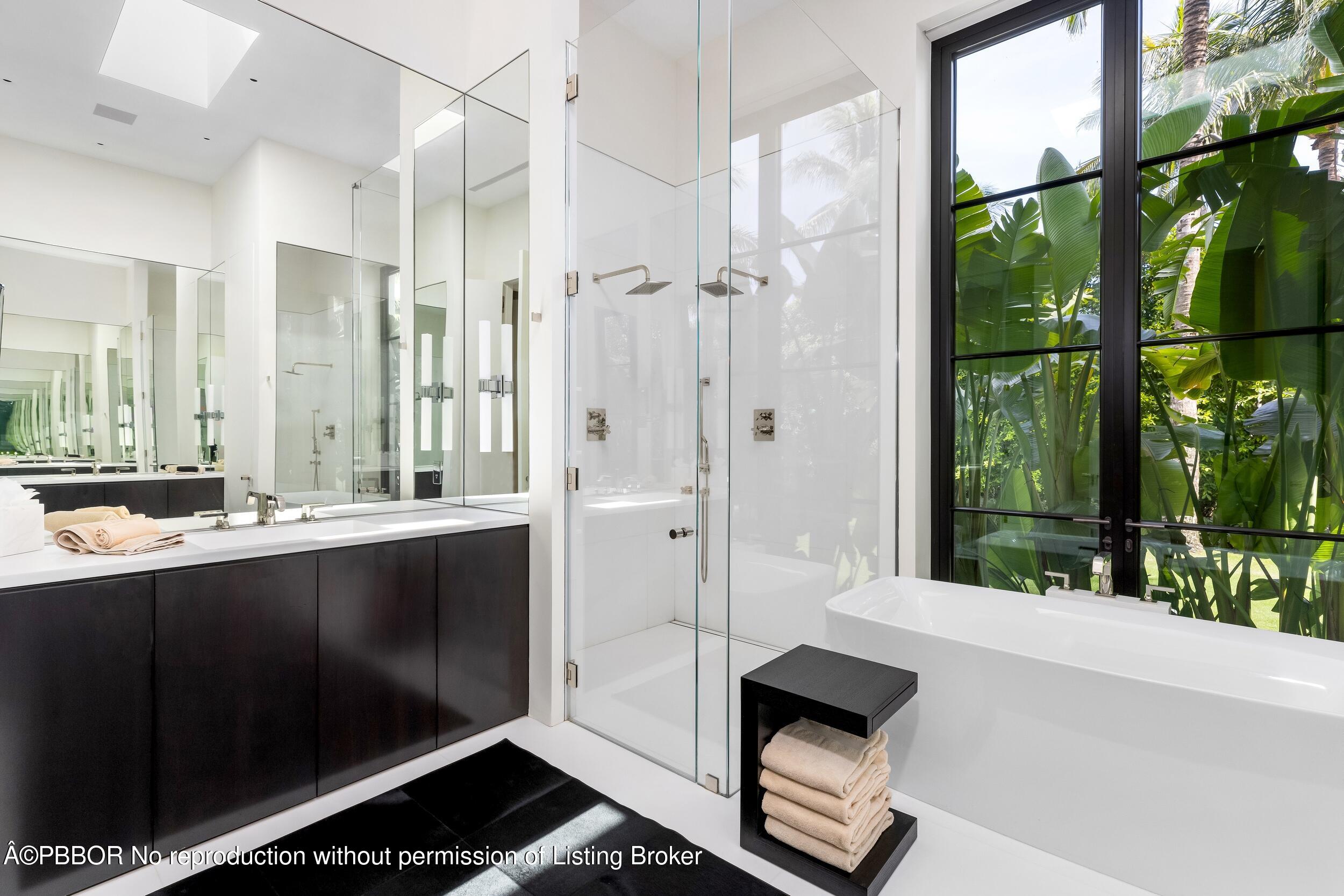 241 Jungle Road Palm Beach, FL 33480 - Photo 52 of 98 Primary Bath