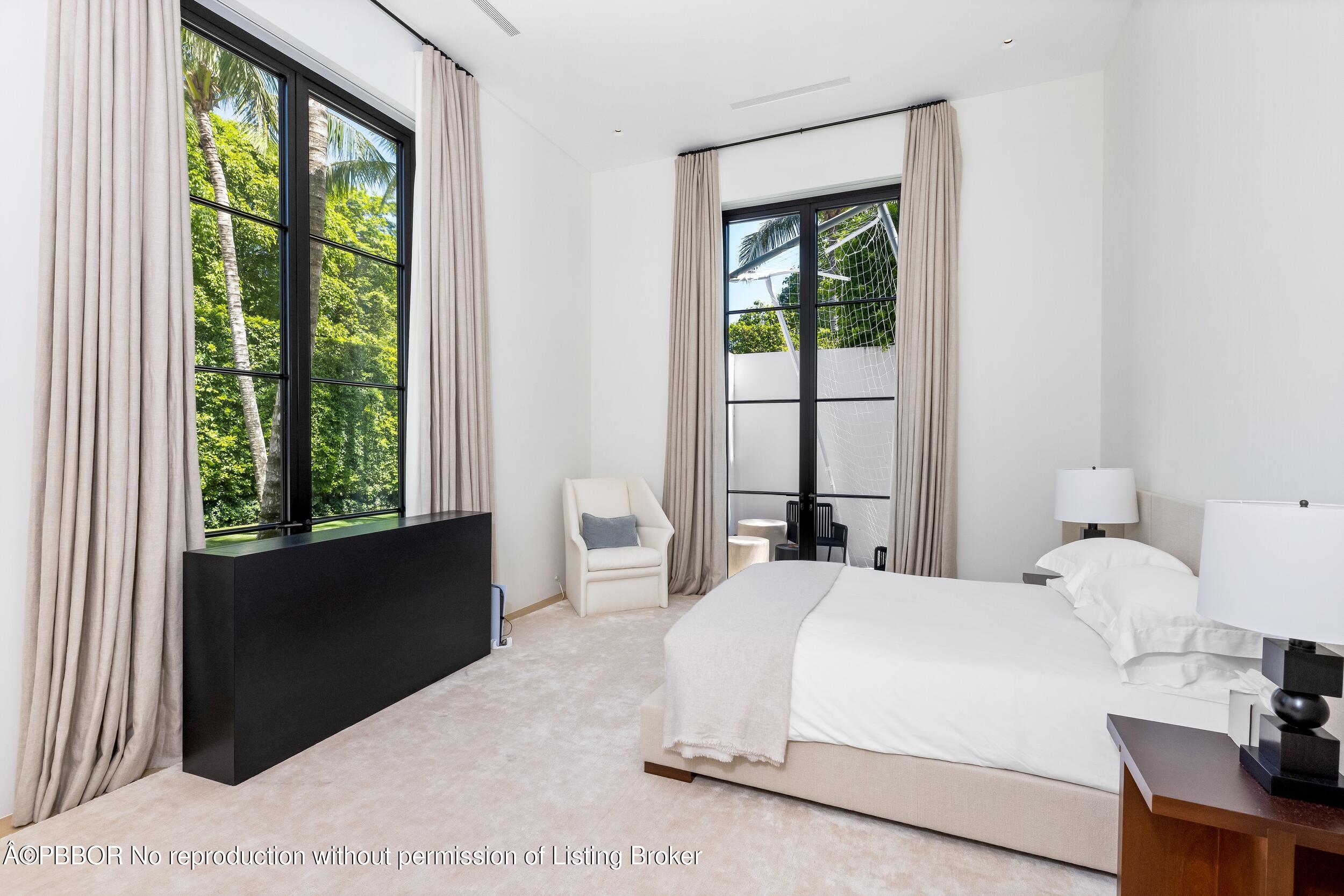 241 Jungle Road Palm Beach, FL 33480 - Photo 57 of 98 Guest Suite
