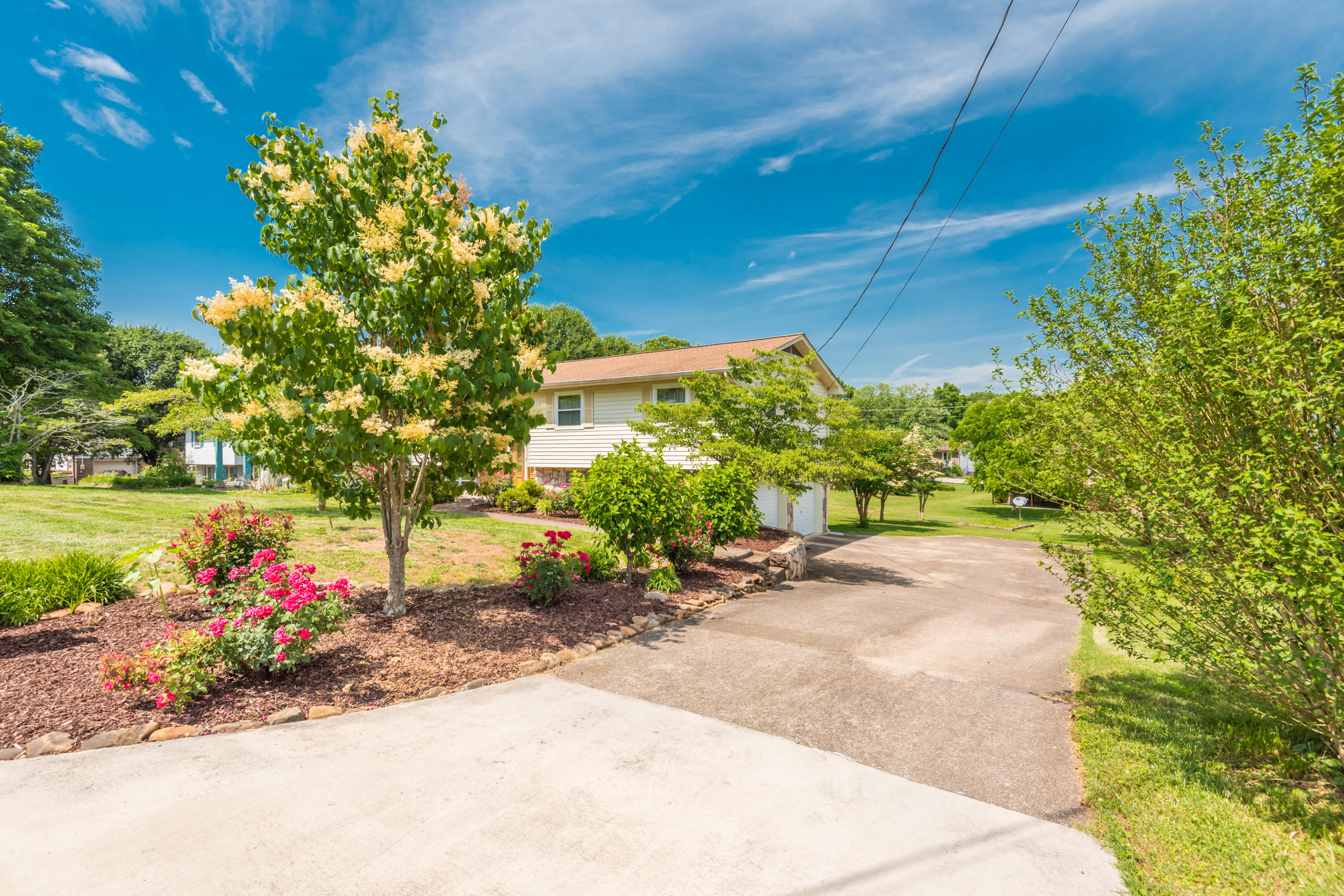 7708 Windsong Road Powell, TN 37849 - Photo 2 of 27 7708WindsongRd-3