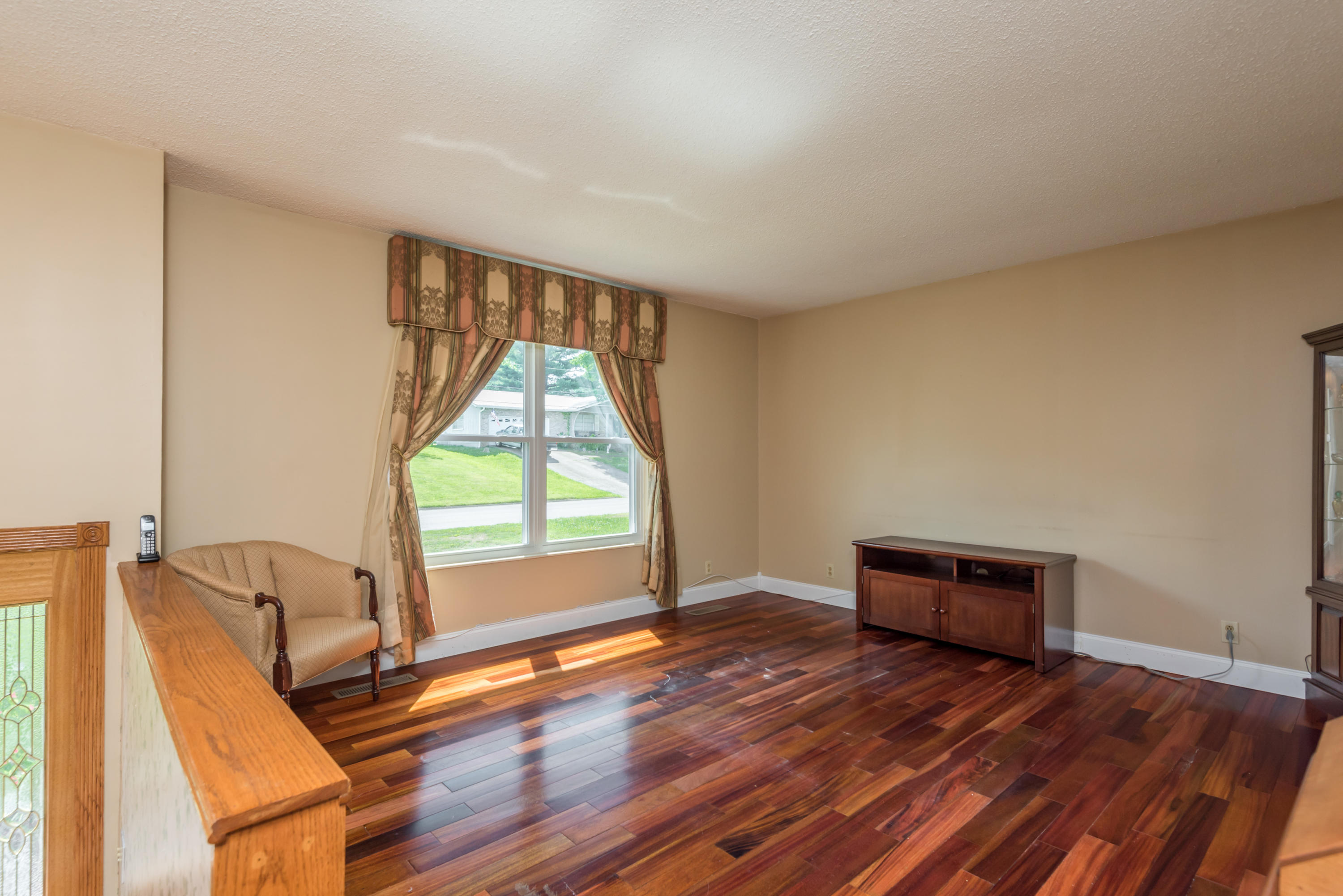 7708 Windsong Road Powell, TN 37849 - Photo 13 of 27 7708WindsongRd-31