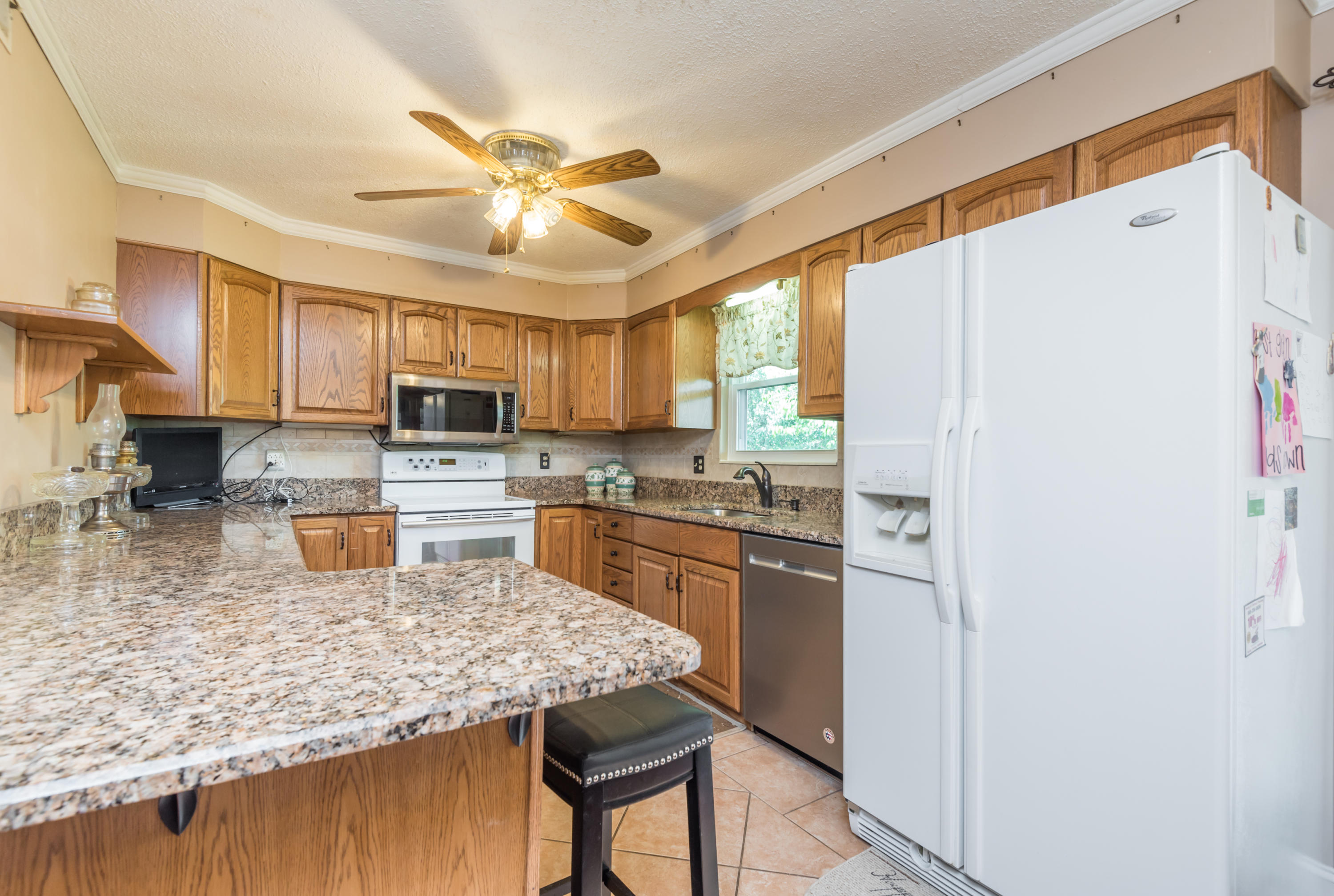 7708 Windsong Road Powell, TN 37849 - Photo 16 of 27 7708WindsongRd-21