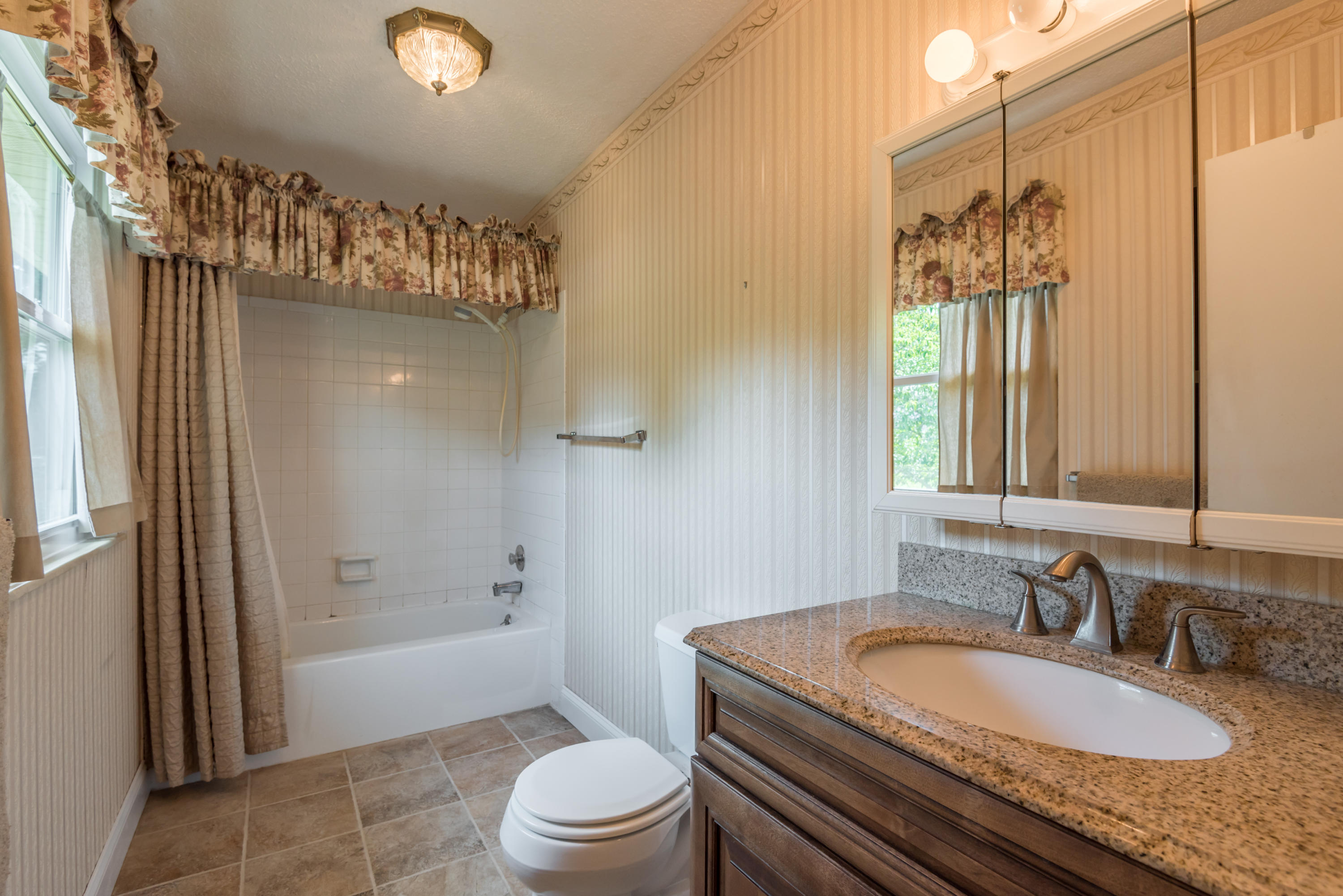 7708 Windsong Road Powell, TN 37849 - Photo 22 of 27 7708WindsongRd-15