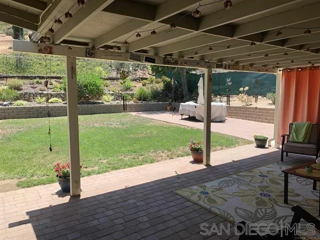 12317 Witt Road Poway, CA 92064 - Photo 4 of 43