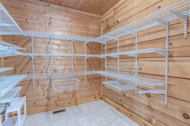 a view of walk in closet