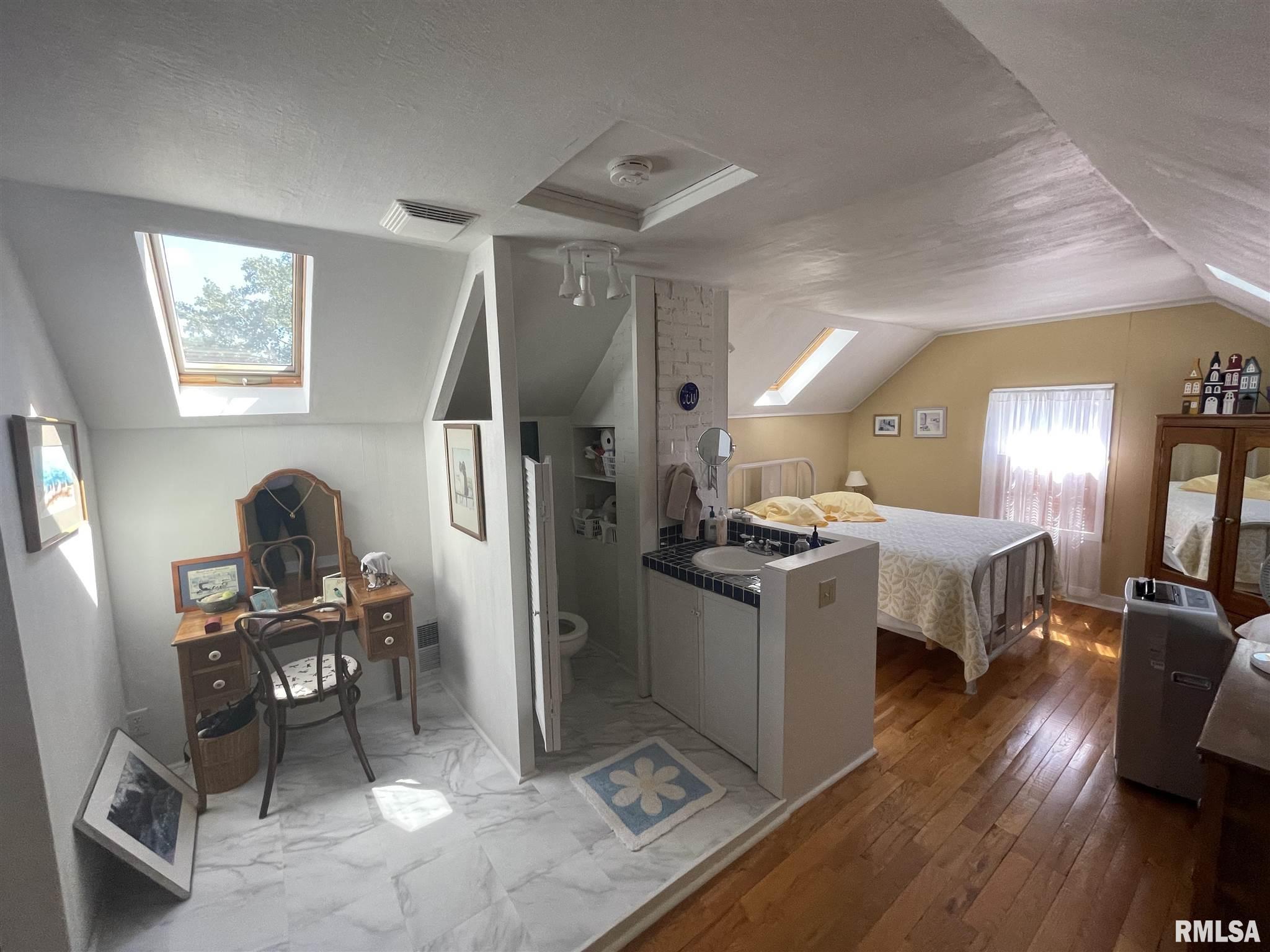 601 Ridge Street Washington, IL 61571 - Photo 14 of 26 Gallery Image 14