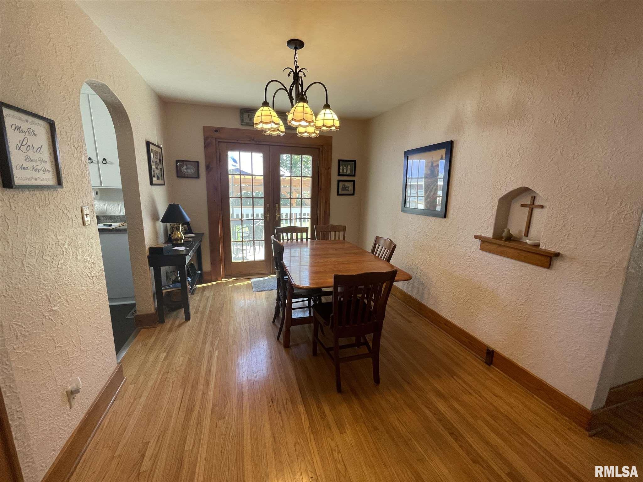 601 Ridge Street Washington, IL 61571 - Photo 8 of 26 Gallery Image 8