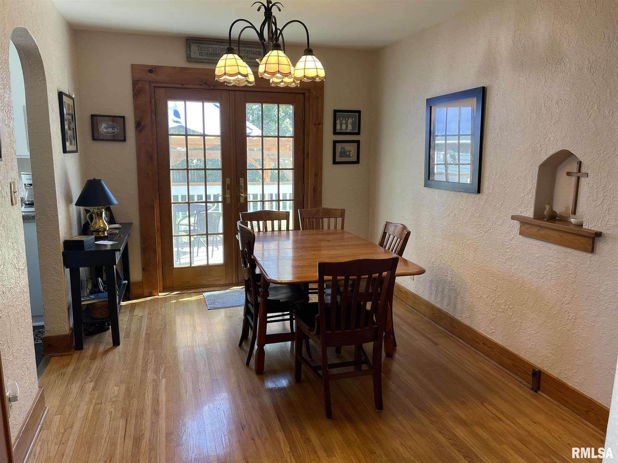 601 Ridge Street Washington, IL 61571 - Photo 9 of 26 Gallery Image 9