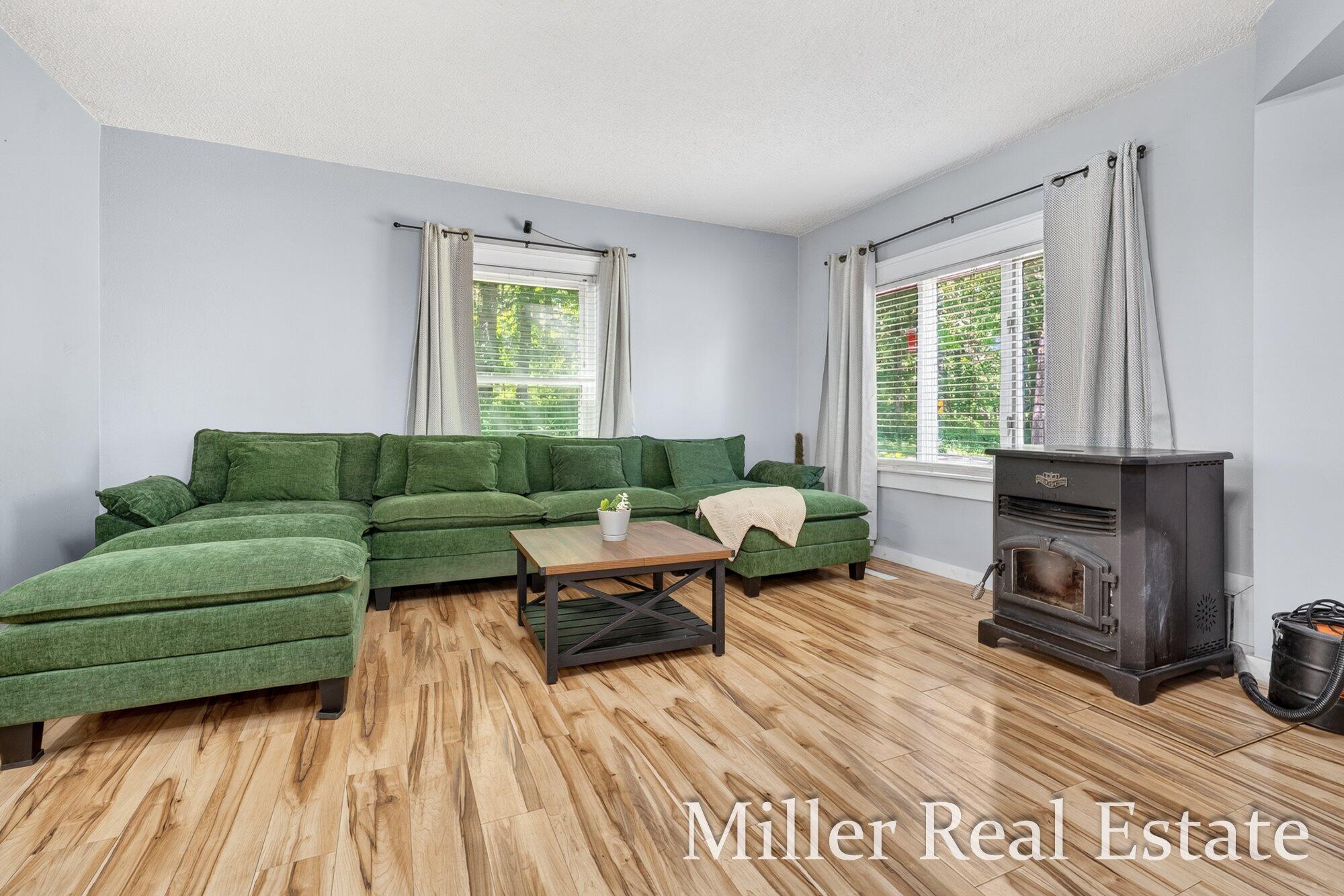 1294 Hammond Road Hastings, MI 49058 - Photo 6 of 47 12-WM1294hammond-10