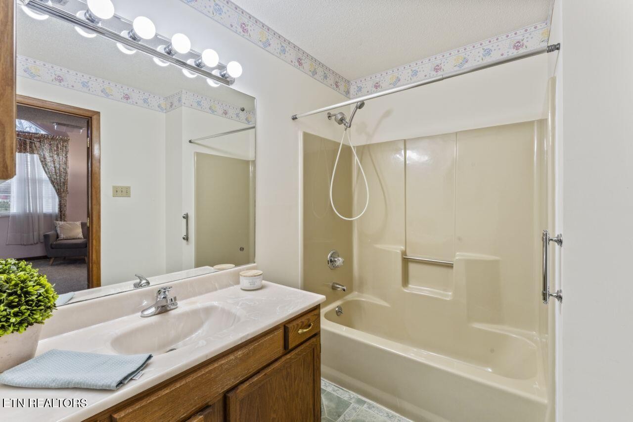 1335 Windamere Road Knoxville, TN 37923 - Photo 13 of 21 Gallery Image 13