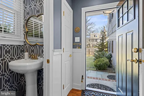 $1,275,000 | 535 East Willow Grove Avenue, Wyndmoor, PA 19038