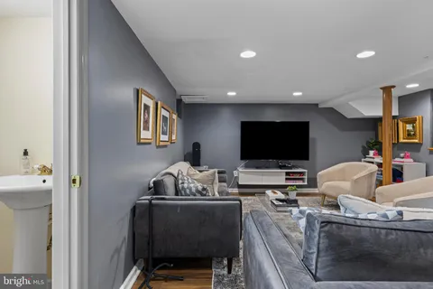 $1,275,000 | 535 East Willow Grove Avenue, Wyndmoor, PA 19038