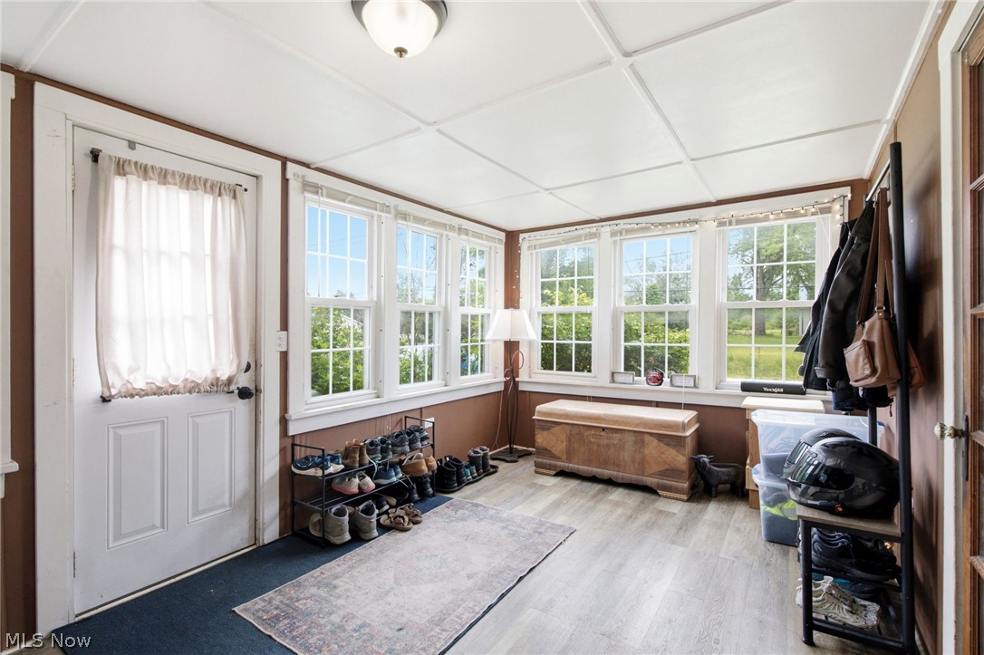 14524 Mayfield Road Chardon, OH 44024 - Photo 8 of 40 Gallery Image 8