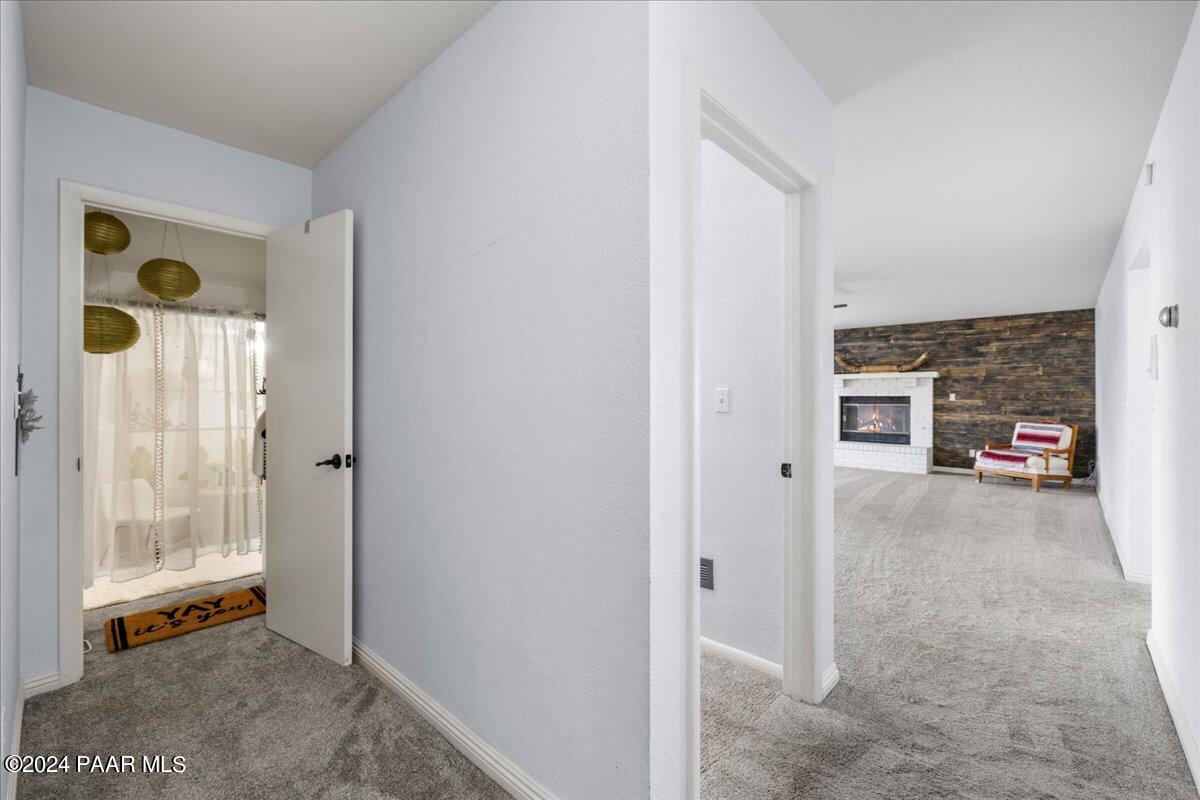 1533 Eagle Ridge Road Prescott, AZ 86301 - Photo 36 of 49 36-Hallway and Children's Nook