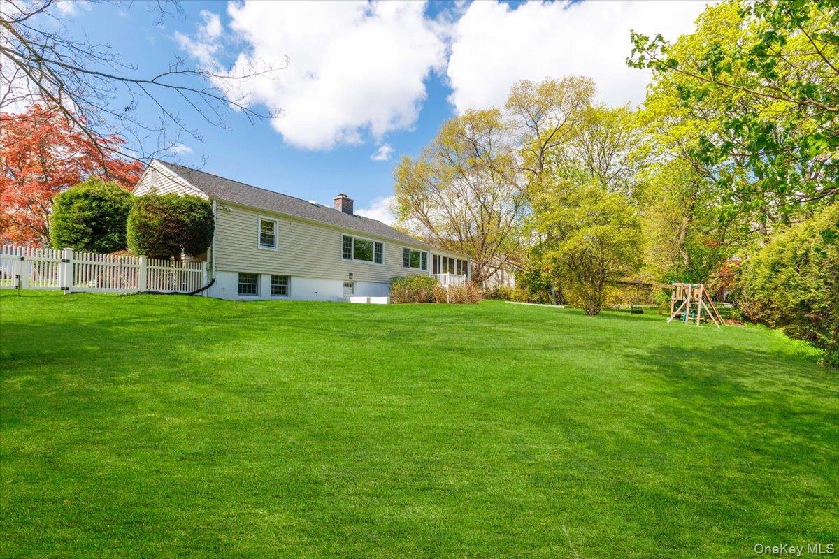 17 Rock Ridge Drive Rye Brook, NY 10573 - Photo 32 of 37