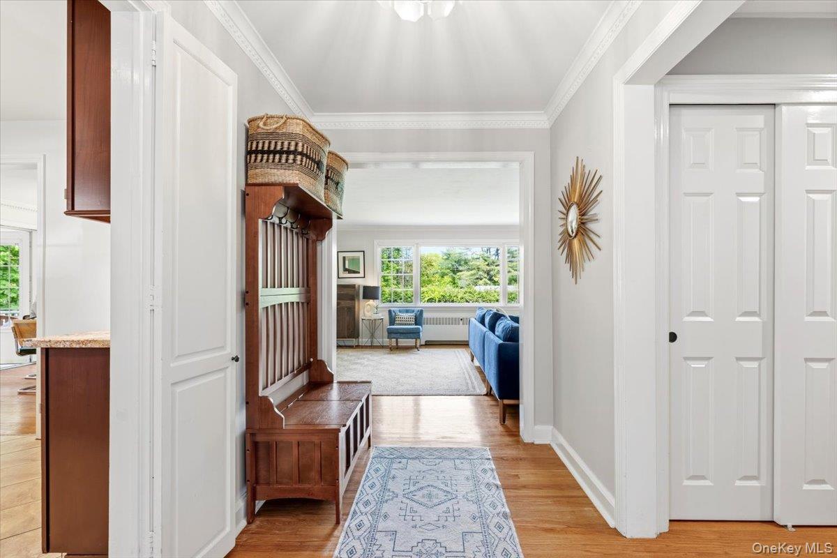 17 Rock Ridge Drive Rye Brook, NY 10573 - Photo 7 of 37