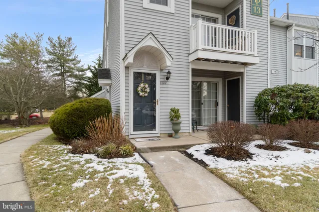 $298,100 | 1302 Aberdeen Lane, Blackwood, NJ 08012