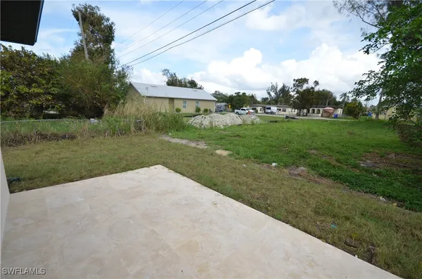 $329,500 | 2188 Barker Boulevard, Fort Myers, FL 33916