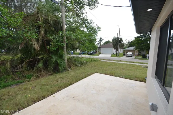$329,500 | 2188 Barker Boulevard, Fort Myers, FL 33916