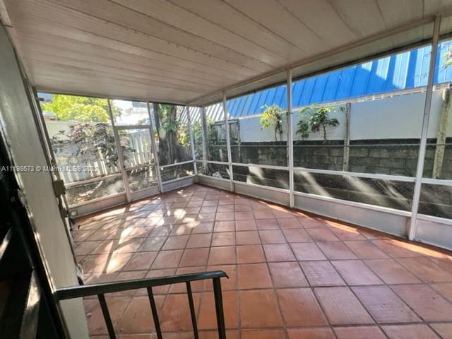 West Flagler Miami, FL 33126 - Photo 18 of 21 a view of a room with wooden floor and iron walls