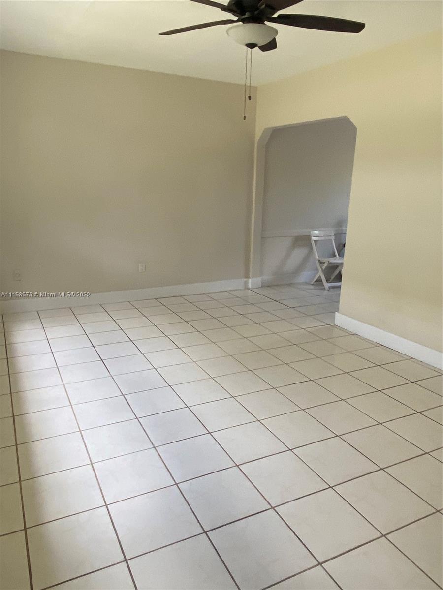 West Flagler Miami, FL 33126 - Photo 5 of 21 a view of small space