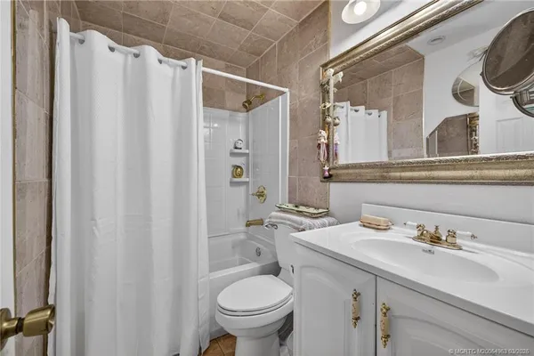 $190,000 | 2600 South Kanner Highway, Unit A5, Stuart, FL 34994