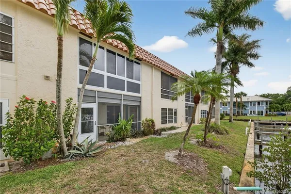 $190,000 | 2600 South Kanner Highway, Unit A5, Stuart, FL 34994