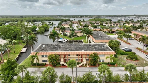 $190,000 | 2600 South Kanner Highway, Unit A5, Stuart, FL 34994