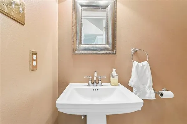 $615,000 | 106 Cherry Creek Drive, Mandeville, LA 70448