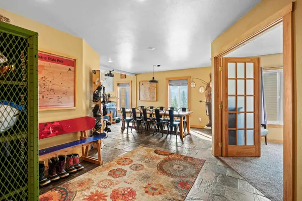 $399,000 | 28600 North Mt Spokane Park Drive, Unit 511, Mead, WA 99021